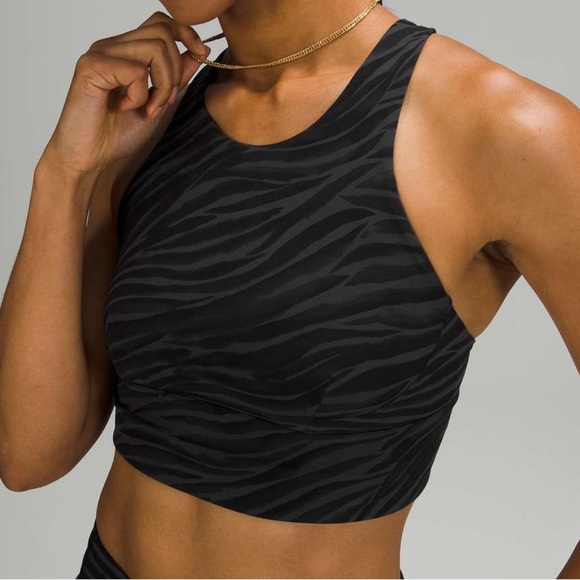 Lululemon Wunder Train Long-Line Bra Medium Support, C/D Cups size 4 - Picture 1 of 5